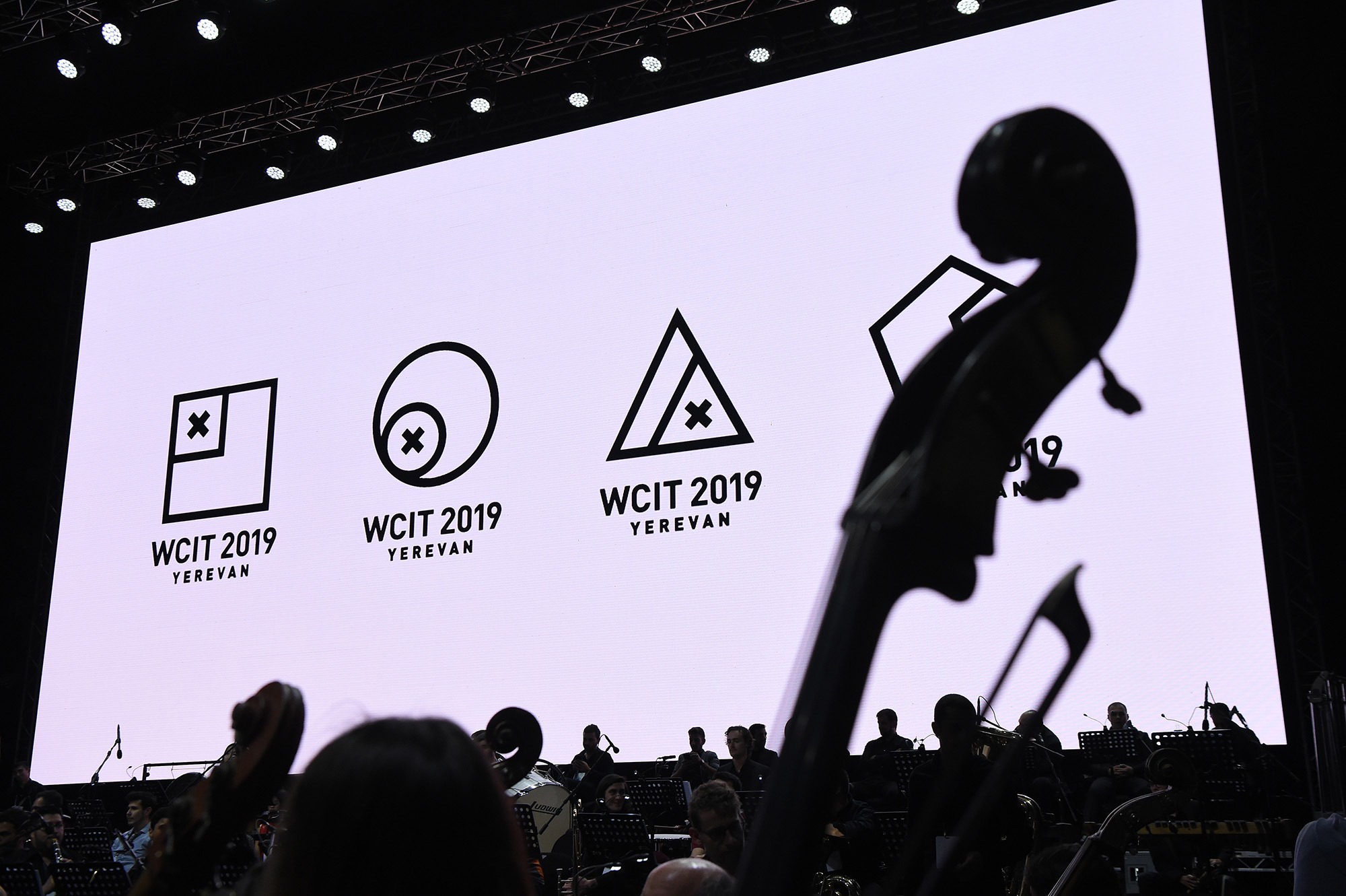 Crédit photos: Union of Advanced Technology Enterprises-UATE