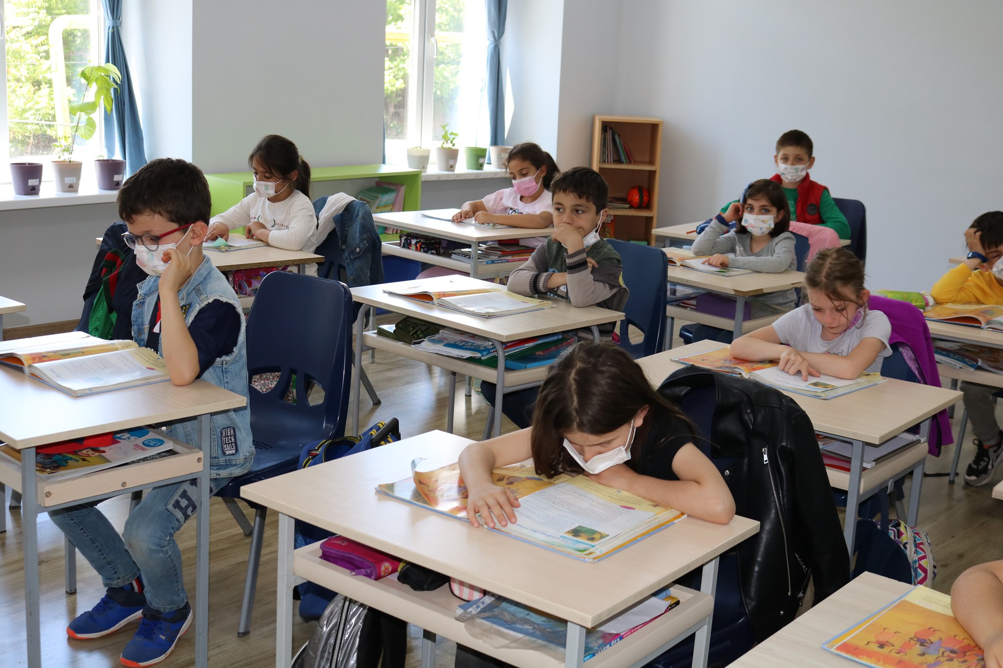 La rentrée du Lycée français Anatole France dans les nouveaux locaux : nouvel espace, nouveaux défis