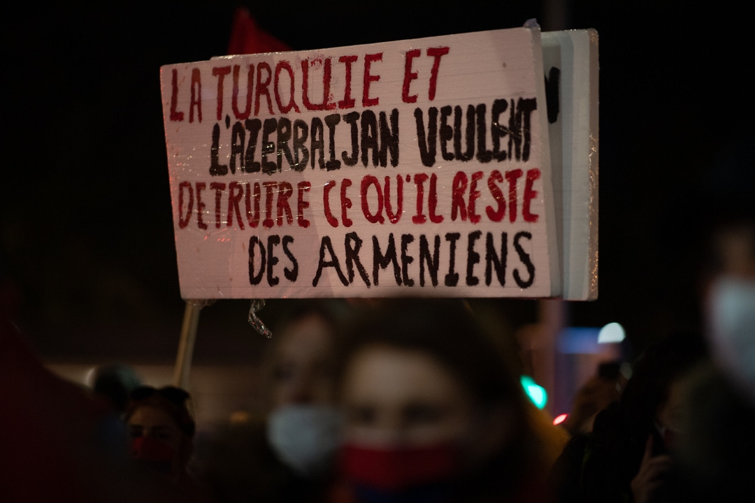 Diverses communautés rassemblées devant le siège d’ONU au Genève