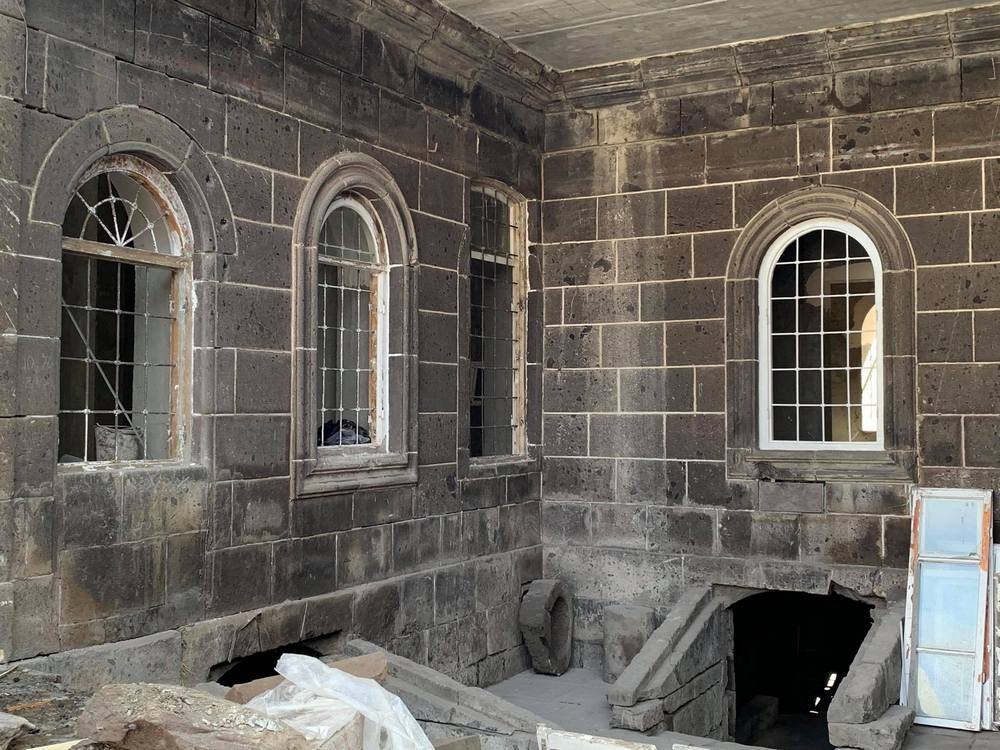 La capitale culturelle arménienne en pleine reconstruction