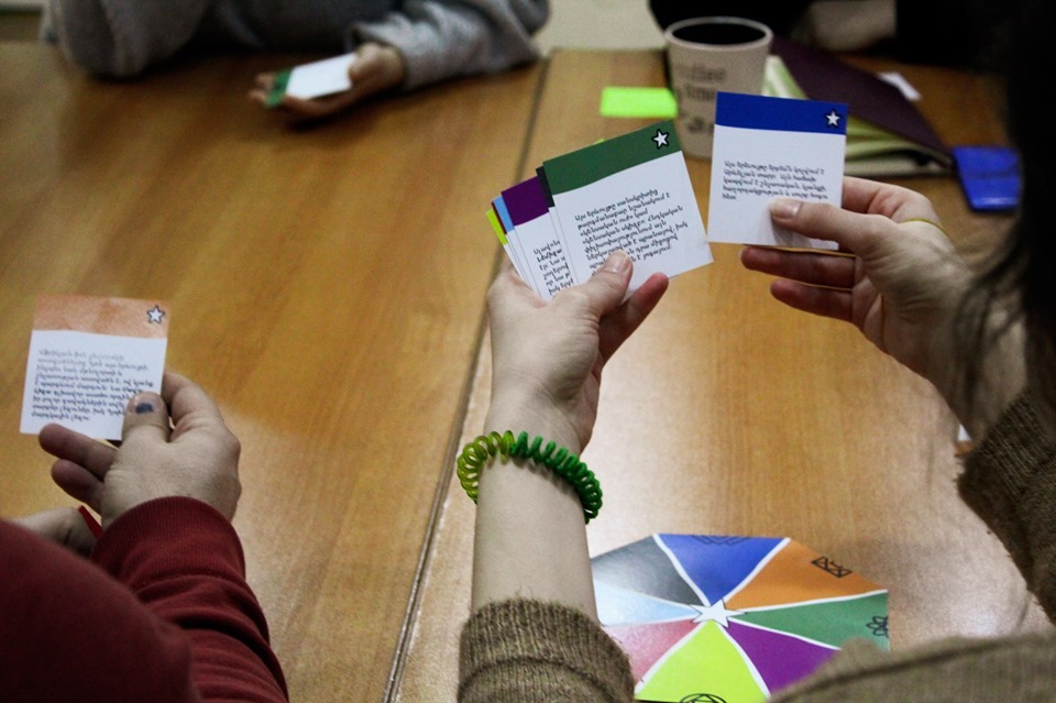 Les jeux éducatifs: outil d’apprentissage et de transformation d’une société
