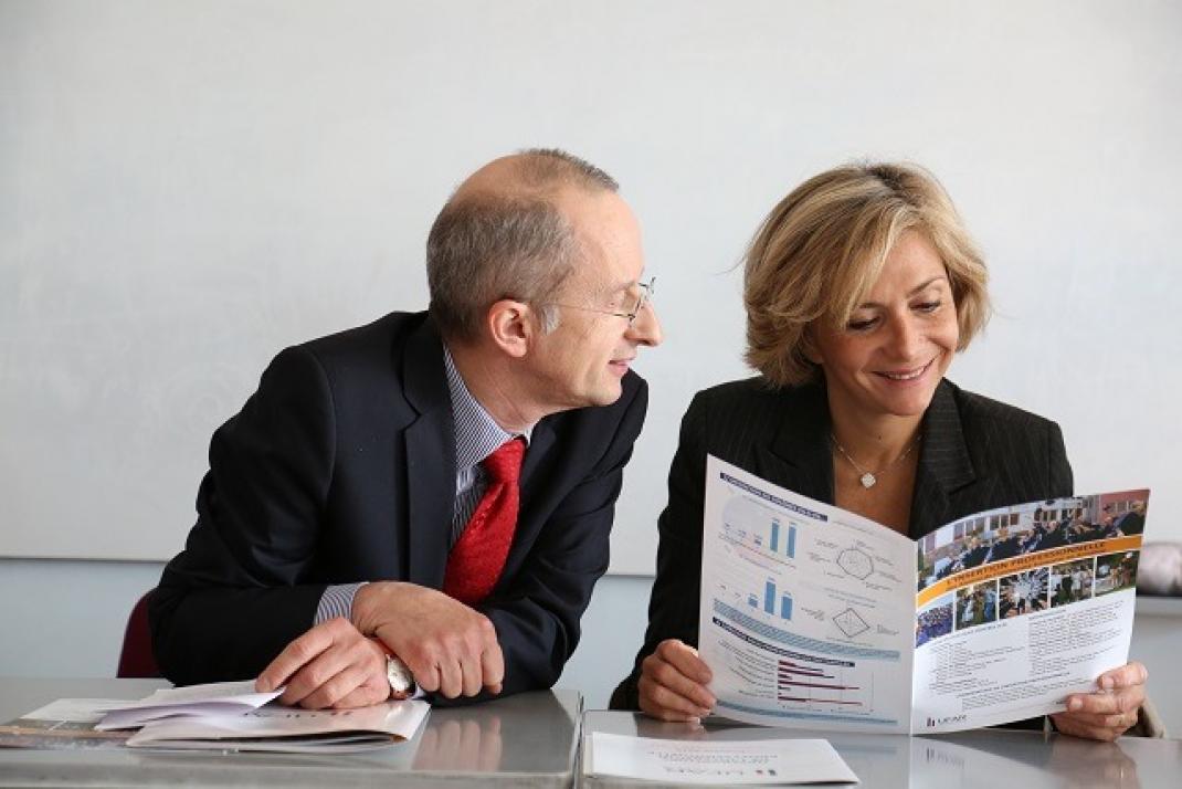 Valérie Pécresse, présidente de la région Île-de-France, et Jean-Marc Lavest, recteur de l'UFAR