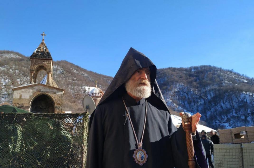 Archevêque Parguev Martirossian