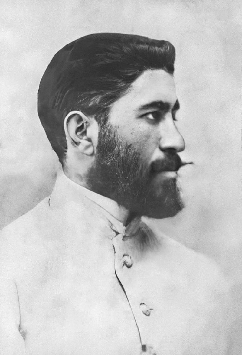 Khosrov Bey-Sultanov