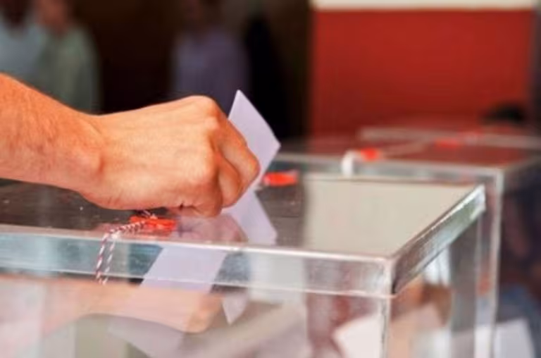 Référendum 2020 : la campagne pour les réformes constitutionnelles est lancée
