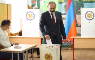 Résultats des élections législatives anticipées en Arménie: la victoire de Nikol Pachinian