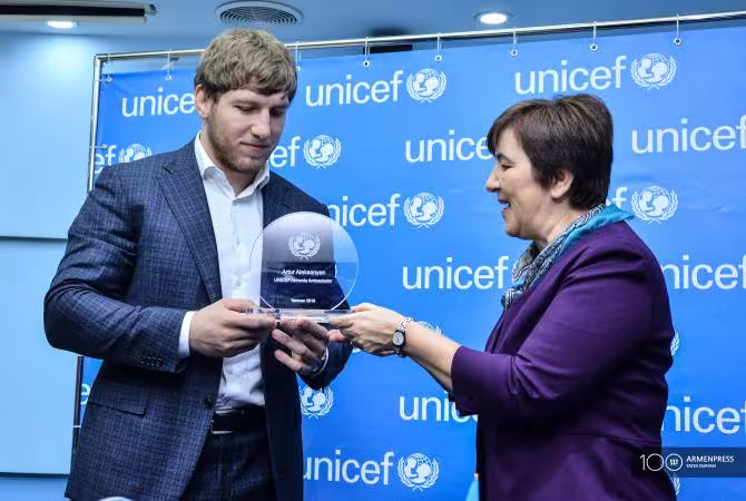 Arthur Alexanian nommé Ambassadeur de bonne volonté de l'UNICEF