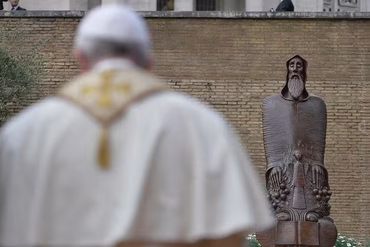 Par décret papal, le 27 février sera célébré dans le calendrier romain principal comme le jour de commémoration de Saint Grégoire de Narek
