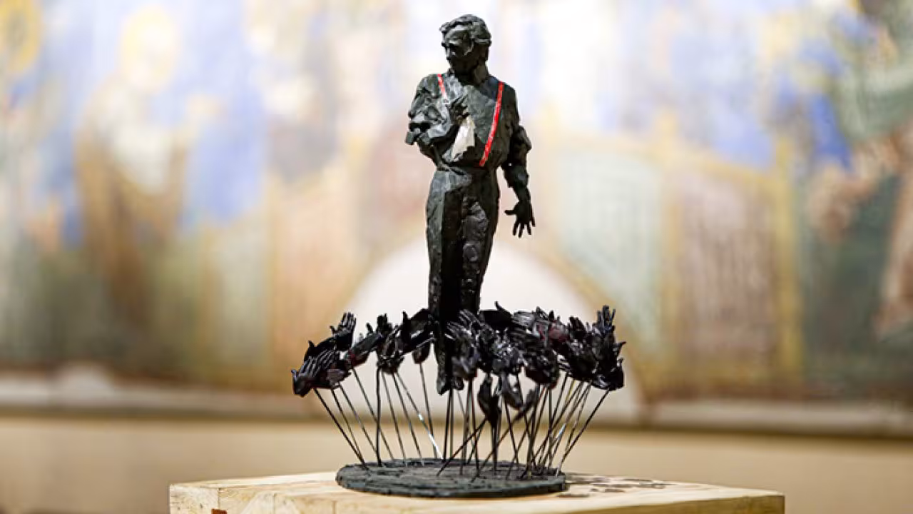 Le 18 juillet, un monument à la mémoire d'Aznavour sera érigé dans le centre
			d'Erevan.