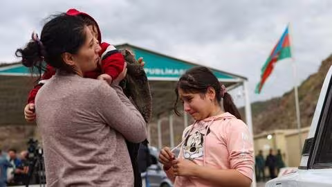 Des bébés naissent déjà et des personnes âgées meurent dans le couloir : il est urgent d'agir !