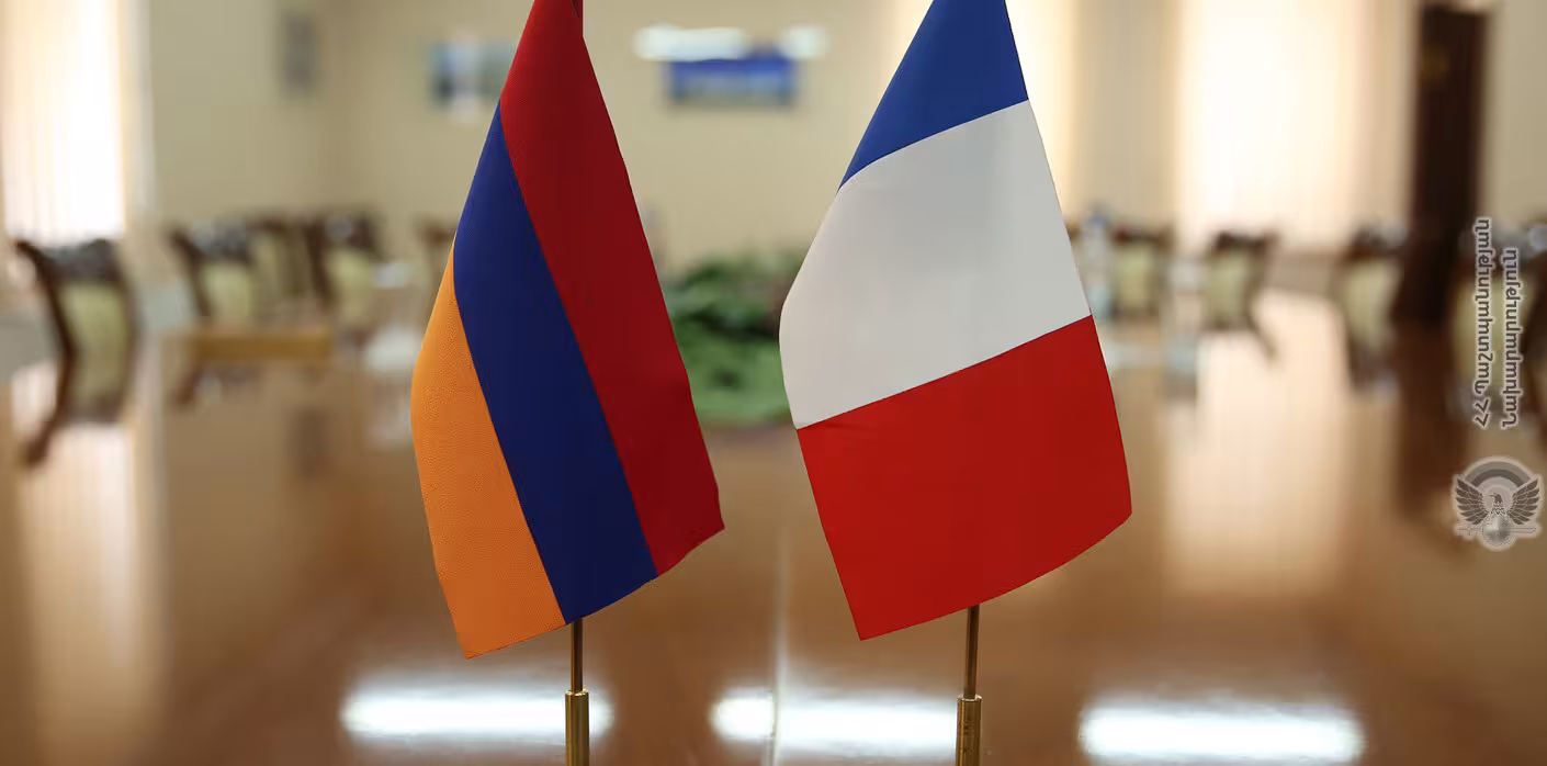 L'Arménie et la France discutent de coopération militaire