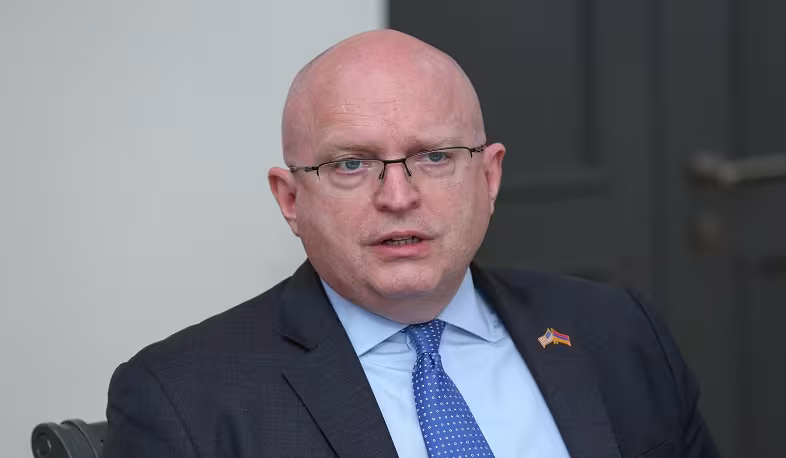 Le nouveau coprésident américain du groupe de Minsk attendu à Erevan
