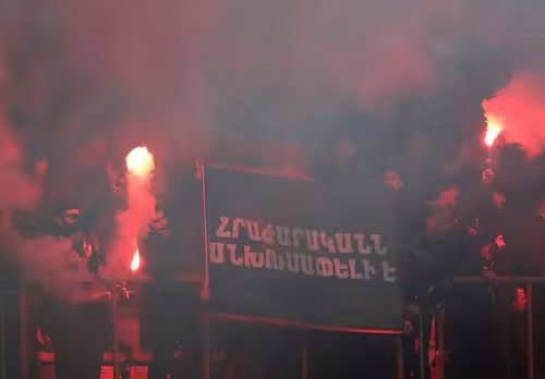 Le mouvement de supporters exige la démission de l'ensemble de la direction de la Fédération arménienne de football