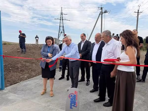 À Azatamut, l’approvisionnement en eau passe pour la première fois à 24 heures sur 24